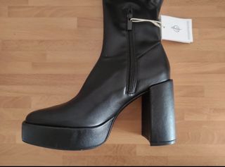 Botas altas negras 