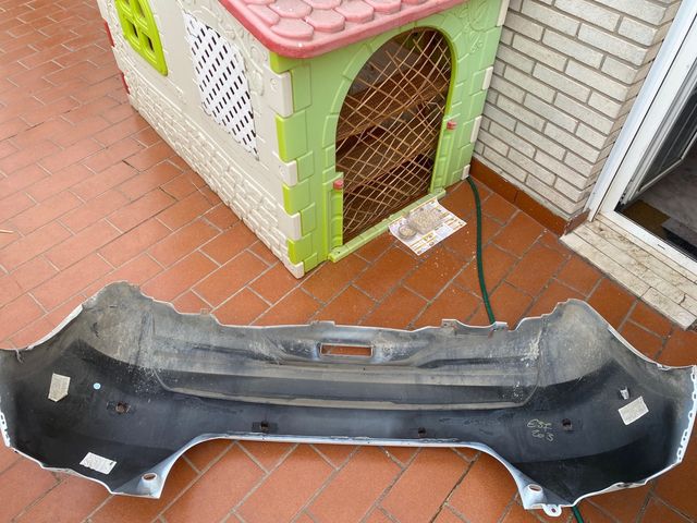 Paragolpes Nissan Blanco