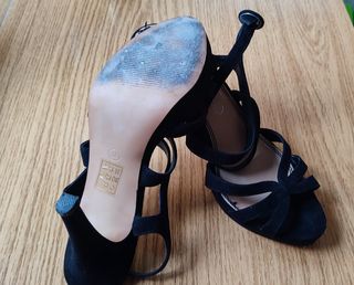 Sandalias negras en piel vuelta, 38