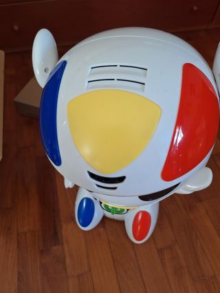 Robot telecomandato emiglio