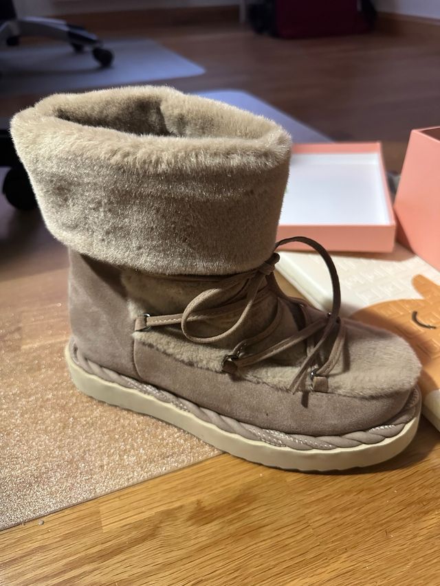 Botas de piel estilo nieve de  Alma en Pena