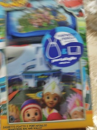 Portafoglio e sacca super wings