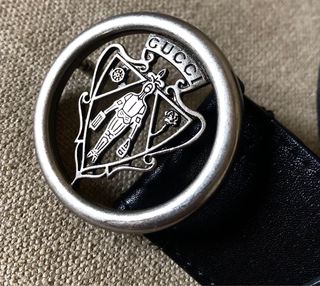 Cinturón Gucci talla 95