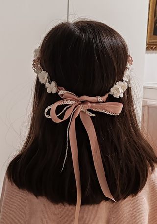 Corona de flores, comunión, boda, arras.