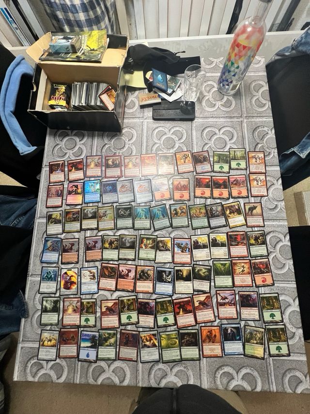 Lote caja mixta cartas Magic