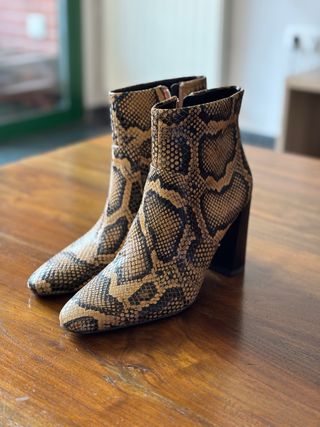 Botín animal print