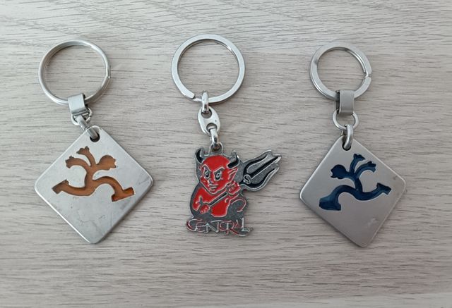 Conjunto x 3 porta-chaves Discoteca CENTRA ROCK Almoradi