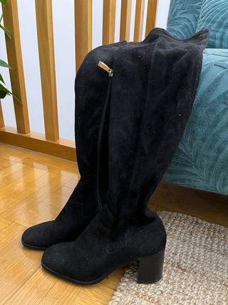 Botas altas terciopelo negras
