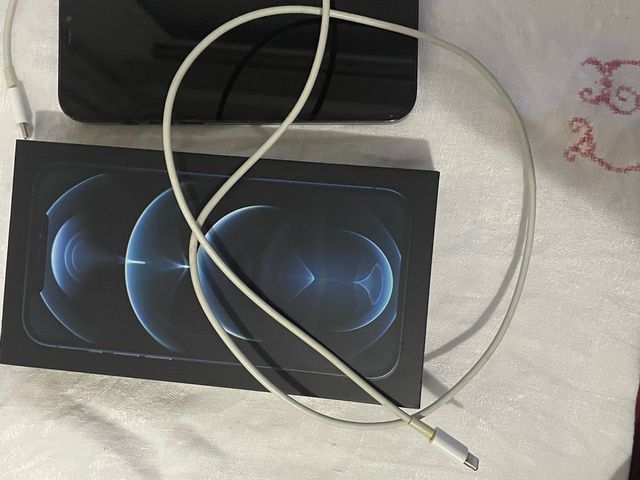 Vendo iPhone 12 Pro Max 128