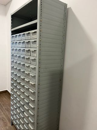 Cajonera metálica