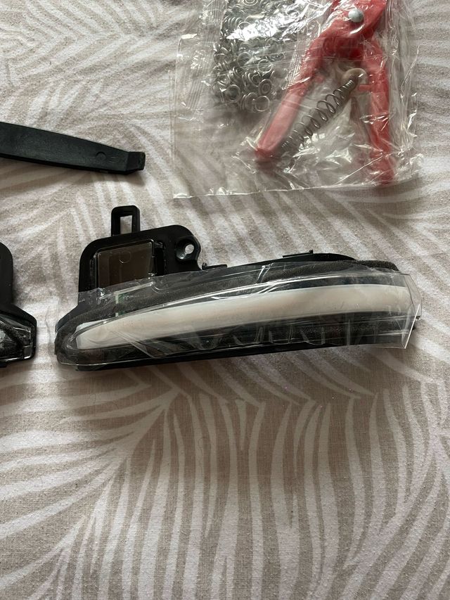 Luz de señal de giro dinámica para Toyota RAV4 XA5