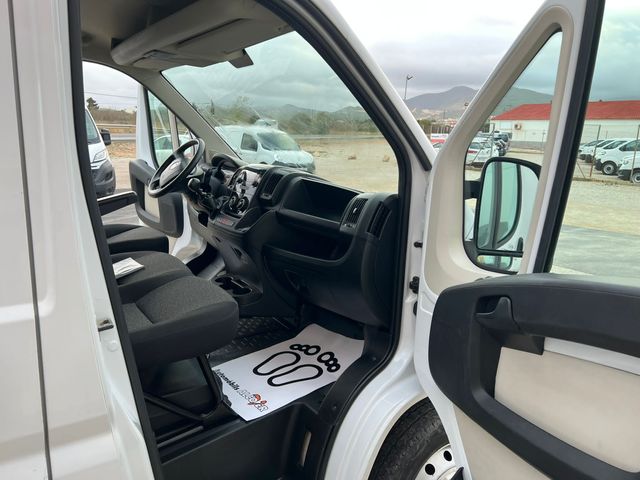 FIAT Ducato 35 2.3 Multijet Furgon Largo Alto