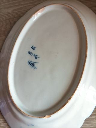 Fuente de porcelana FIGÁS.