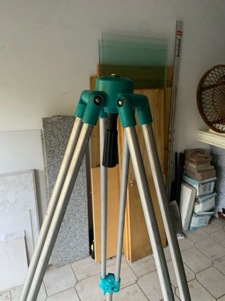 Tre piedi per livella