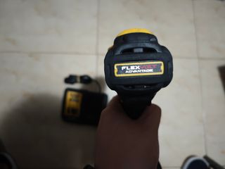 Taladro dewalt