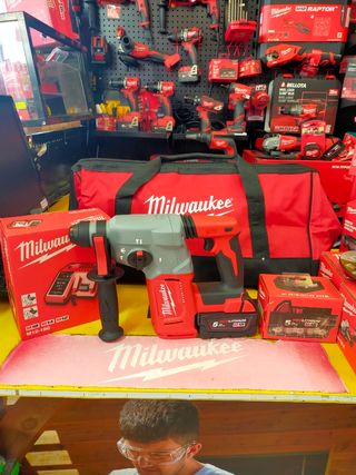 Taladro demoledor Milwaukee 