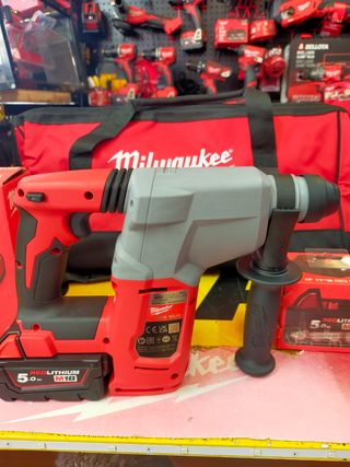 Taladro demoledor Milwaukee 