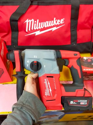 Taladro demoledor Milwaukee 