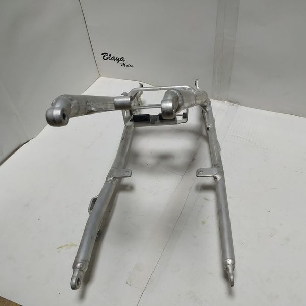 Sub Chasis CRF 250 X 06> / RO-073 BP