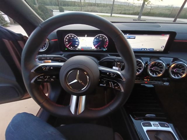 Mercedes-Benz Clase CLA 2023