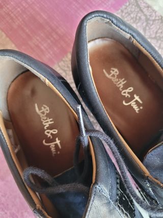 Deportivo de vestir de piel