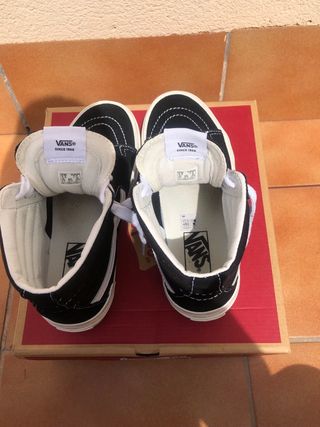 Zapatillas Vans con plataforma talla 37