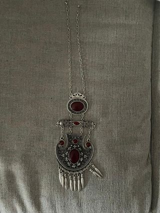 Collar plateado 
