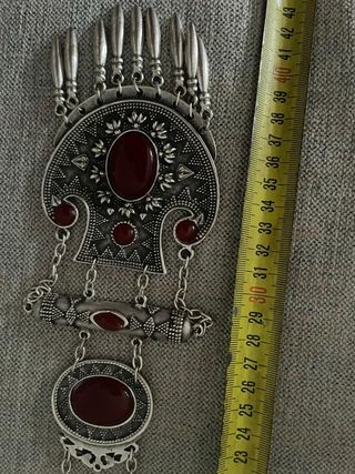 Collar plateado 