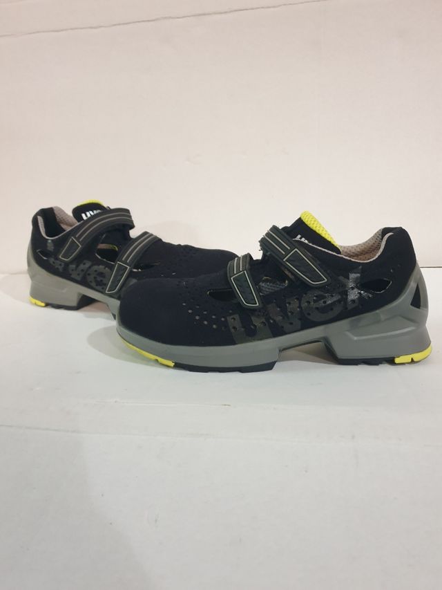 UVEX scarpe antinfortunistiche nuove taglia 39