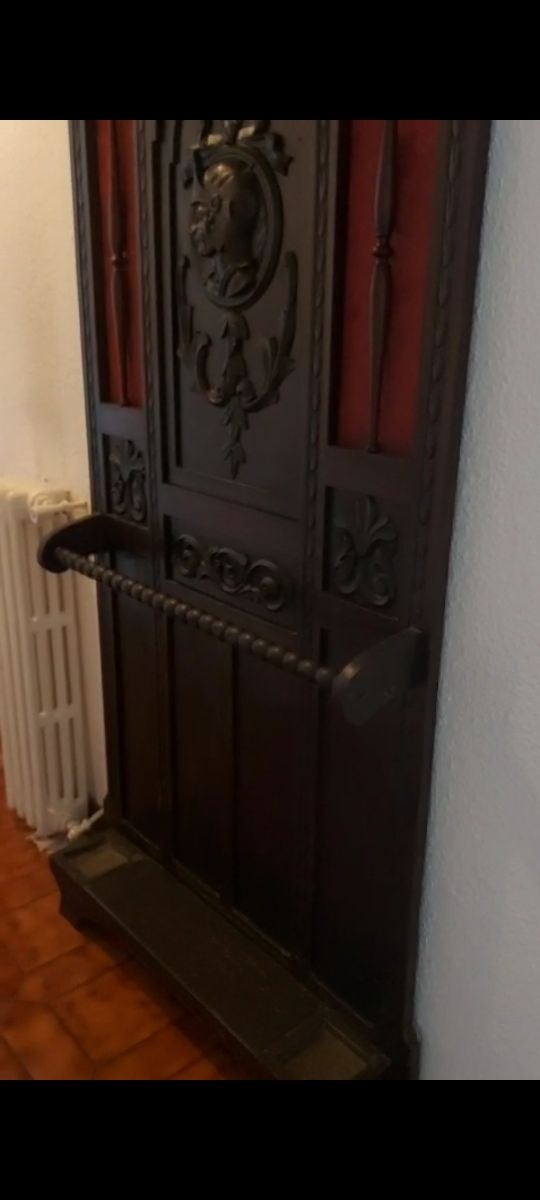 Hermoso perchero castellano, diseño único y origin