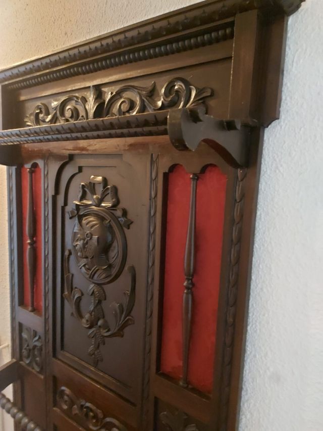 Hermoso perchero castellano, diseño único y origin