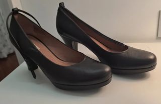 Zapatos salón o fiesta, con plataforma