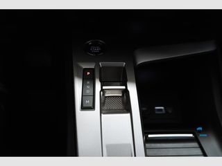 Peugeot 408 408 Allure Puretech 130 EAT8
