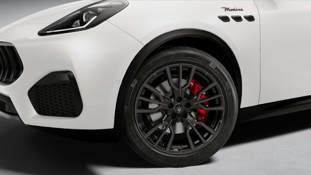 Maserati Grecale Modena L4 MHEV 330CV AWD