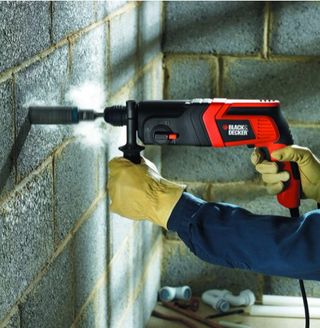 BLACK + DECKER MARTILLO ELECTRONEUMÁTICO