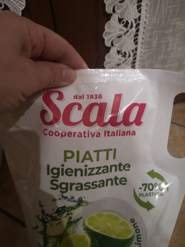 Detersivo piatti Scala 