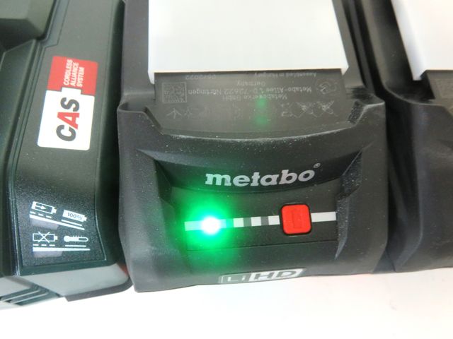 KIT BATERIAS Y CARGADOR METABO BASIC SET LIHD 5,5A