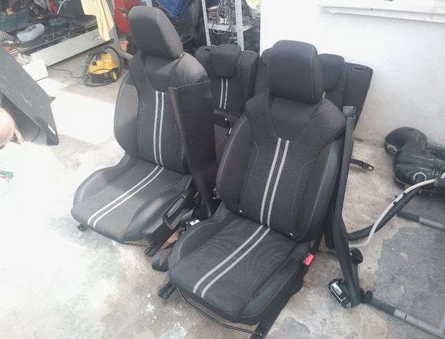 Opel Corsa GS Asientos deportivos 2024