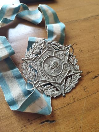 Medalla santo