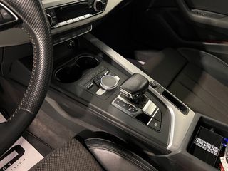 Audi A4 A4 Avant Black-Line 40 TDI 140kw Quattro 