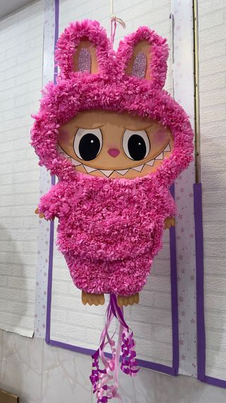 Piñata Labubu