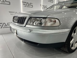 Audi A8 4.2 QUATTRO TIPTRONIC V8 340cv – SÓLO 49.000km