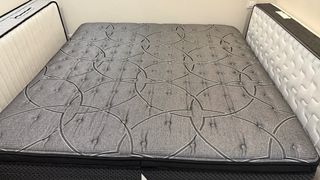 URGE - Colchon king size KINGSDOWN