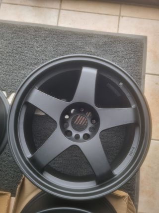 ROTA GTR 18 8.5 et30