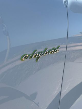 Porsche Cayenne Turbo S E-Hybrid Coupe 550cv