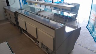 Vitrina refrigerada 2 metros