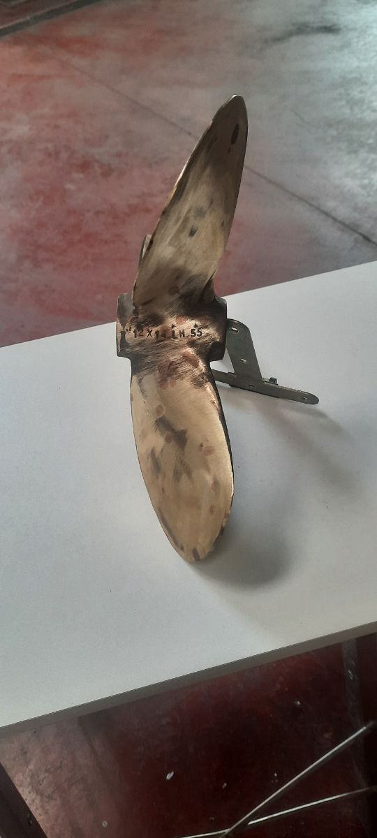 Helice bronce 3 palas