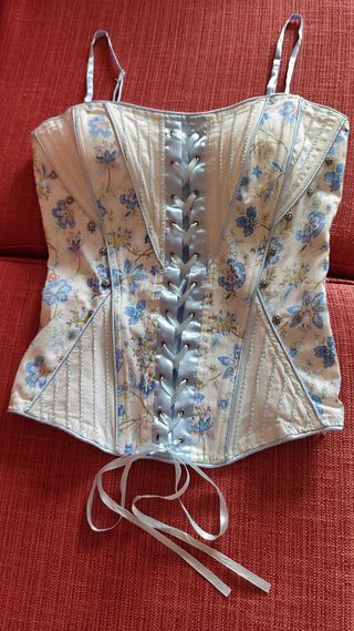 Corpiño raso y joyas T 36-38