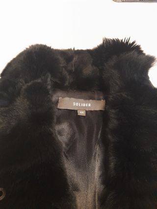 Chaleco negro piel