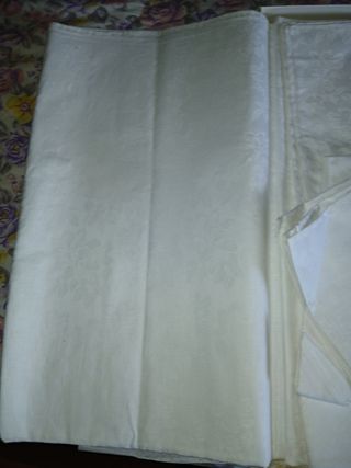 Tovaglia più tovaglioli in cotone